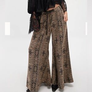 NWT Free People|| Dahlia Wide-Leg Pants, Size 12 in original combo, Festival